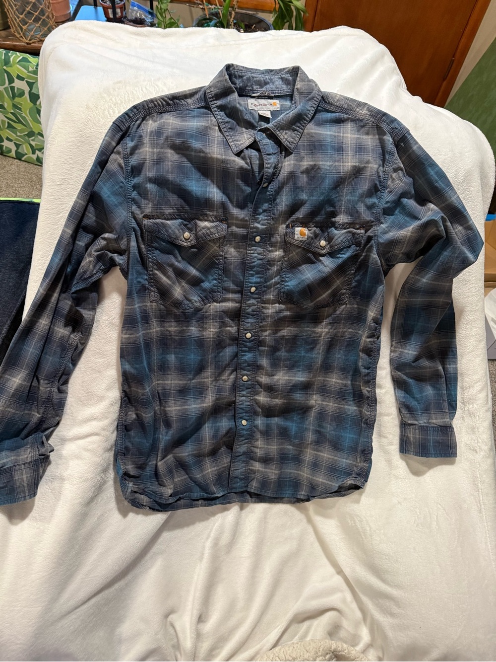 Plaid Carhartt relaxed fit with snap buttons (except for top button)